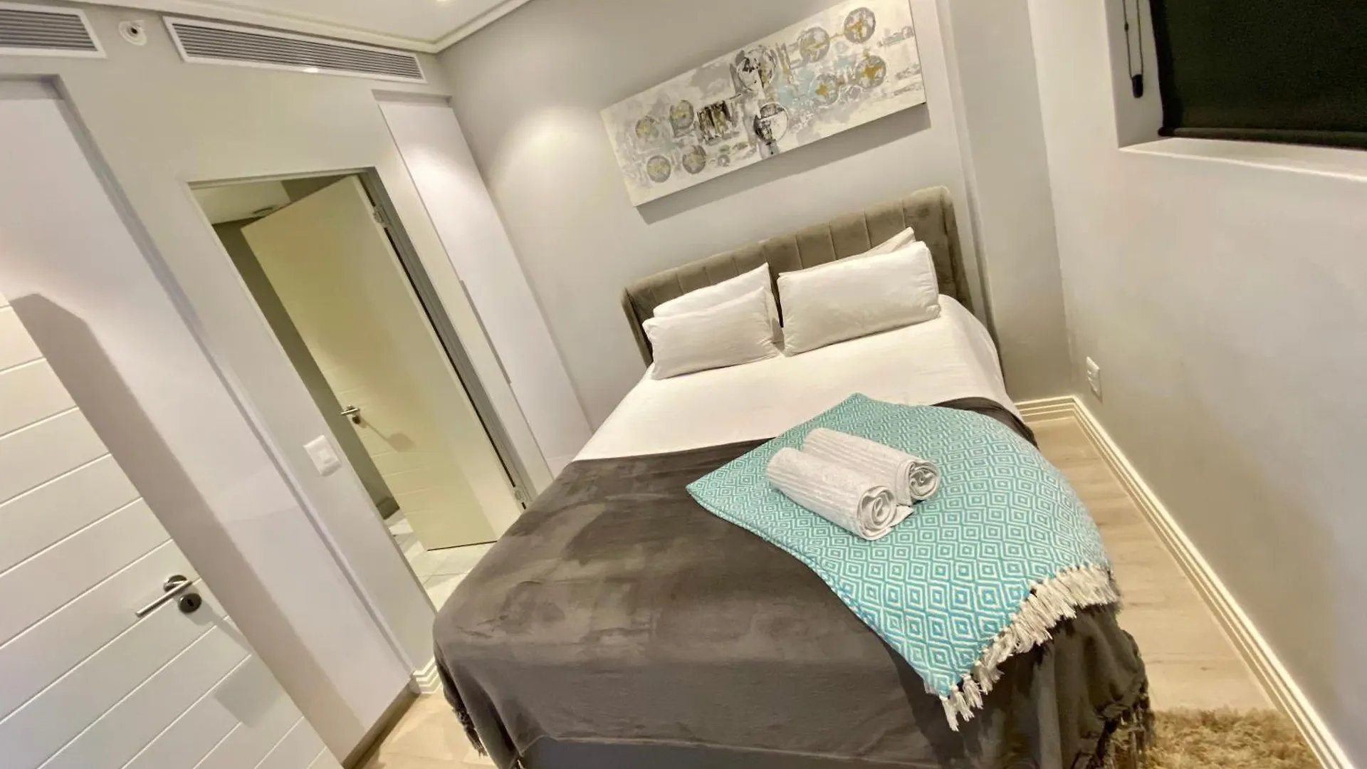 16 On Bree Apartment Cape Town South Africa